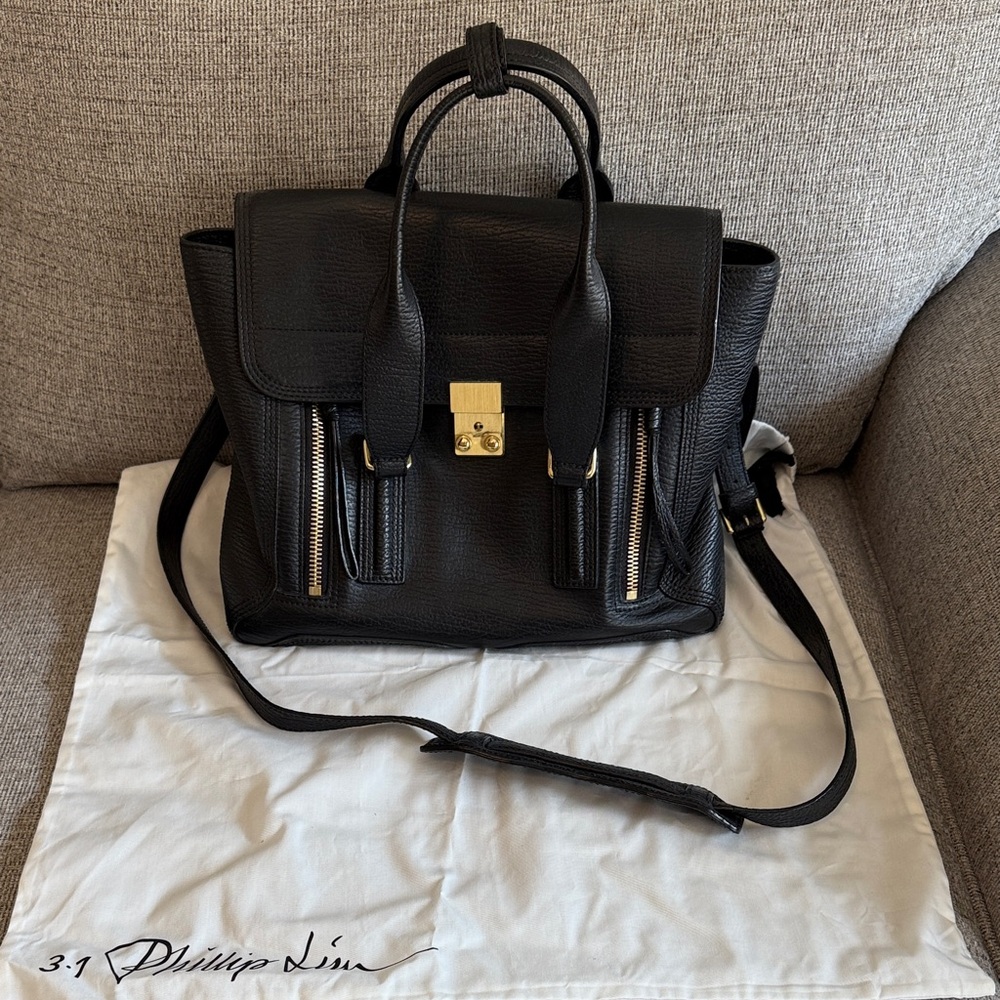 3.1 Phillip Lim Medium Black Pashli